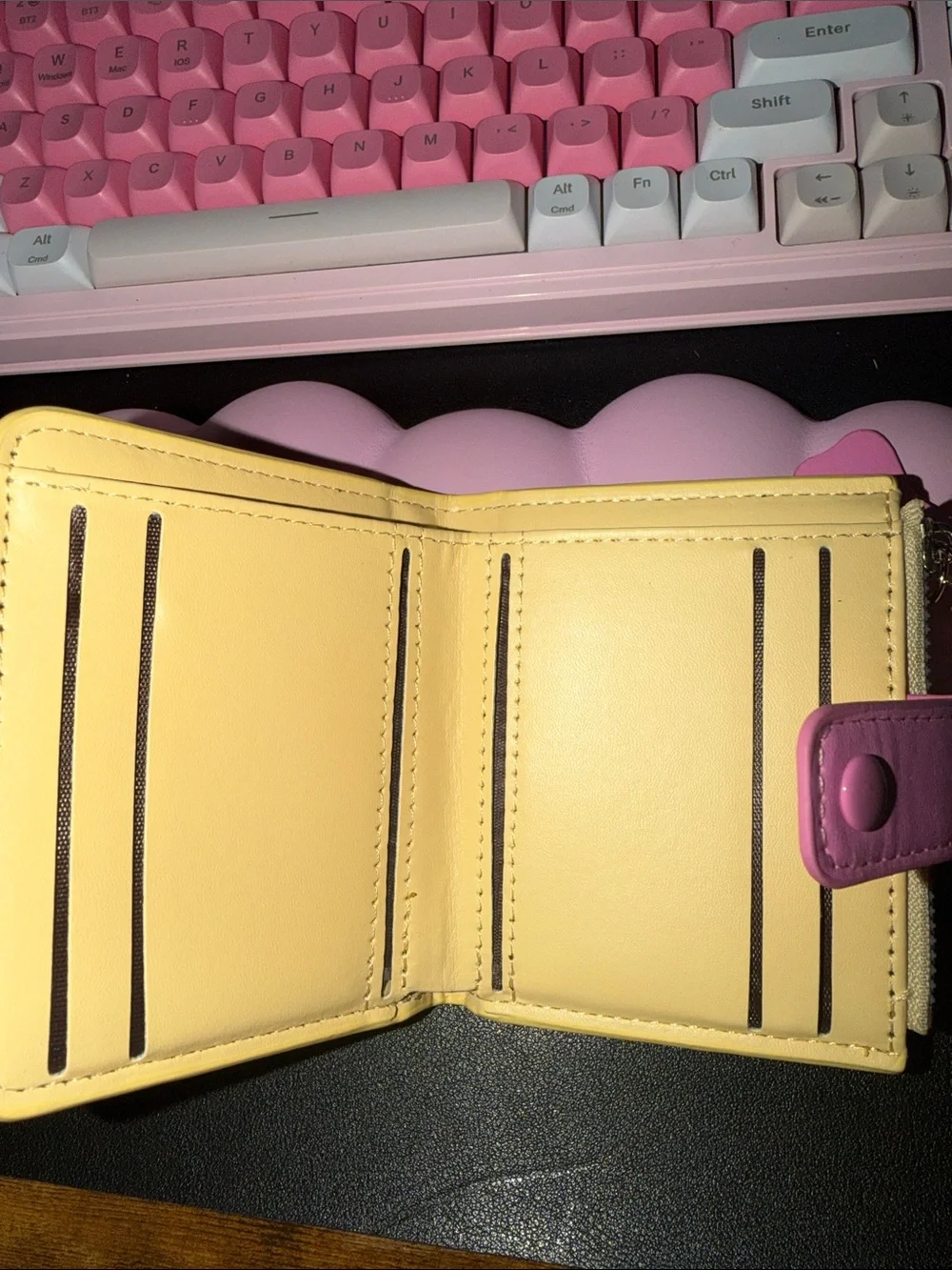 N/A cute wallet